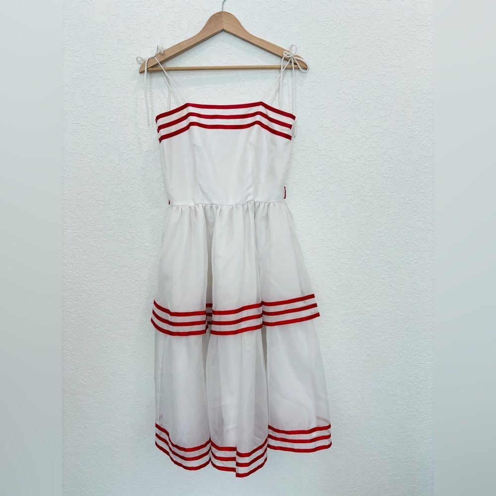 Vintage Vicky Vaughn White Red Trim A-line Party Dress Size Small